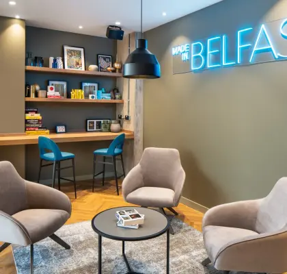 Salle commune City Centre Studios IH Belfast