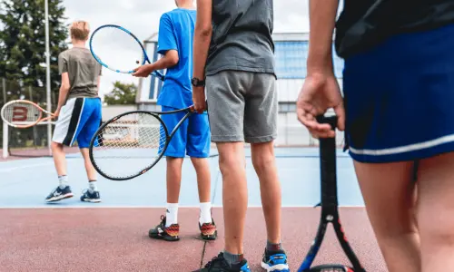 Séjour Tennis et Anglais à Vichy Valéry LARBAUD