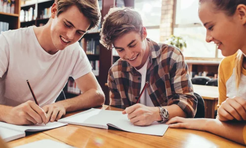 Immersion linguistique sur un campus pour ados