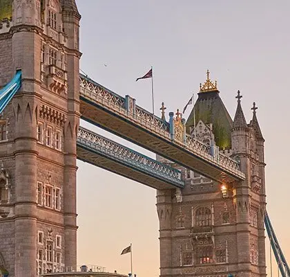 tower bridge londres