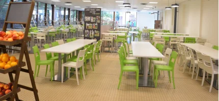 cantine centre American Village le Canal