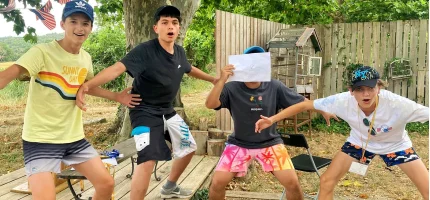 colonie-vacances-manga-en-anglais