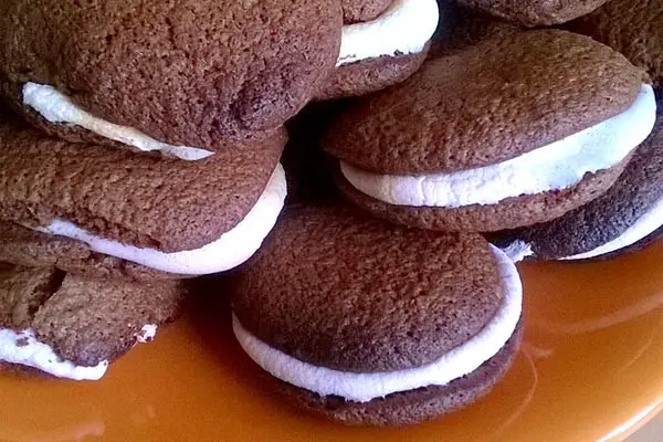 whoopies american village