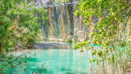 Alquézar et la majestueuse Sierra de Guara