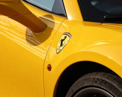 Modène et l'automobile italienne